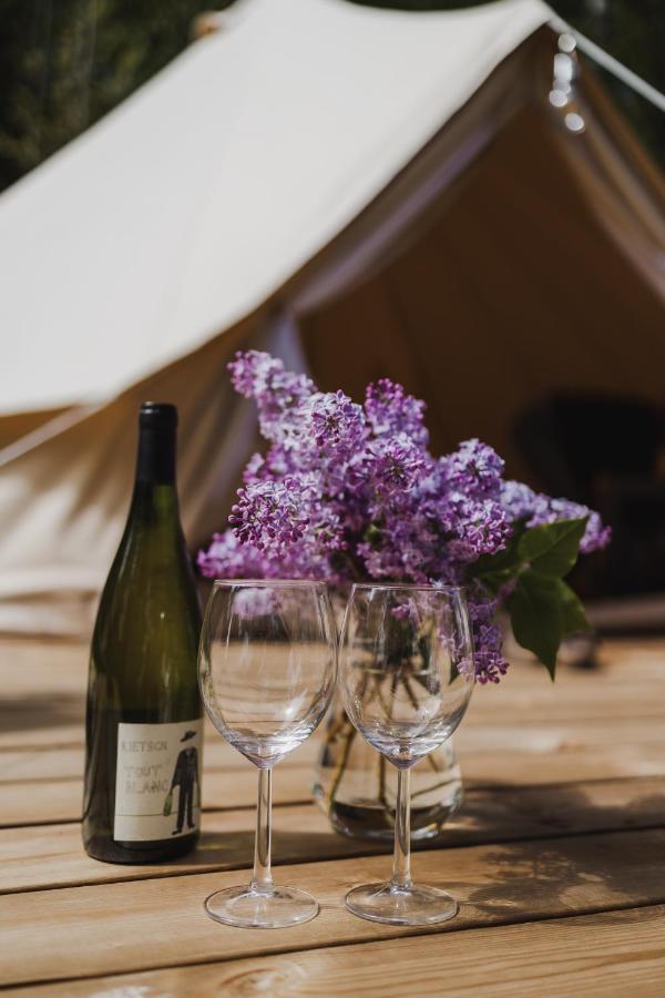 Lyxig glamping i naturreservat ink. frukost Grebbestad Eksteriør billede