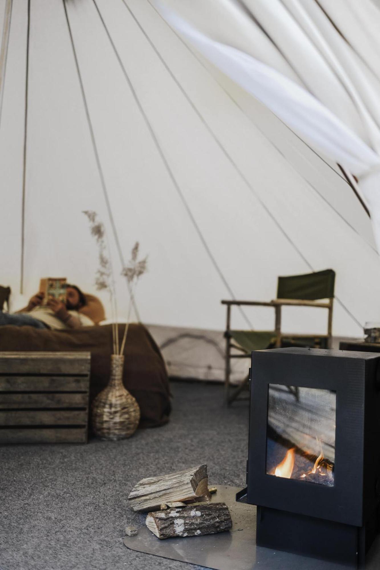 Lyxig glamping i naturreservat ink. frukost Grebbestad Eksteriør billede