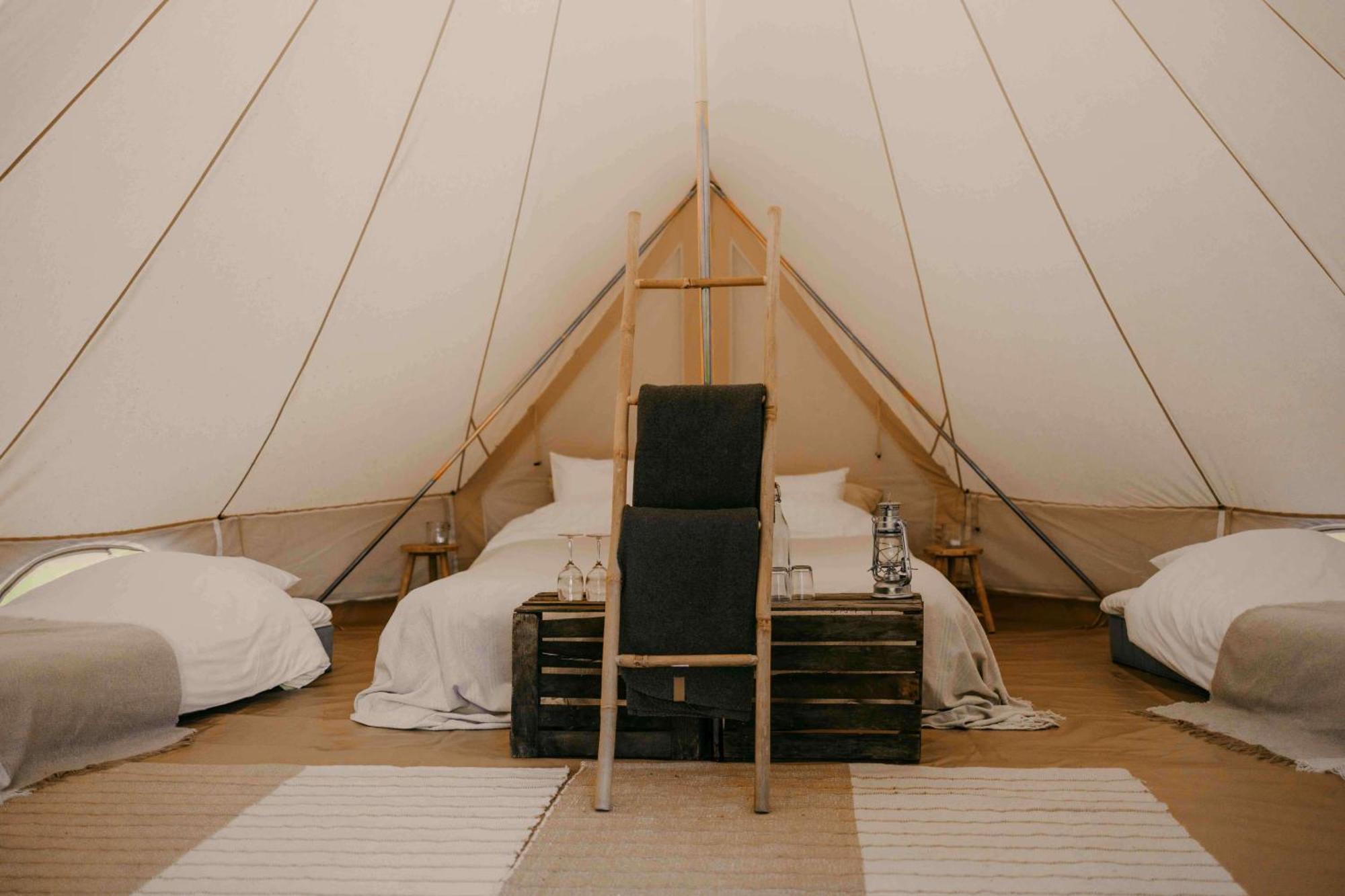 Lyxig glamping i naturreservat ink. frukost Grebbestad Eksteriør billede
