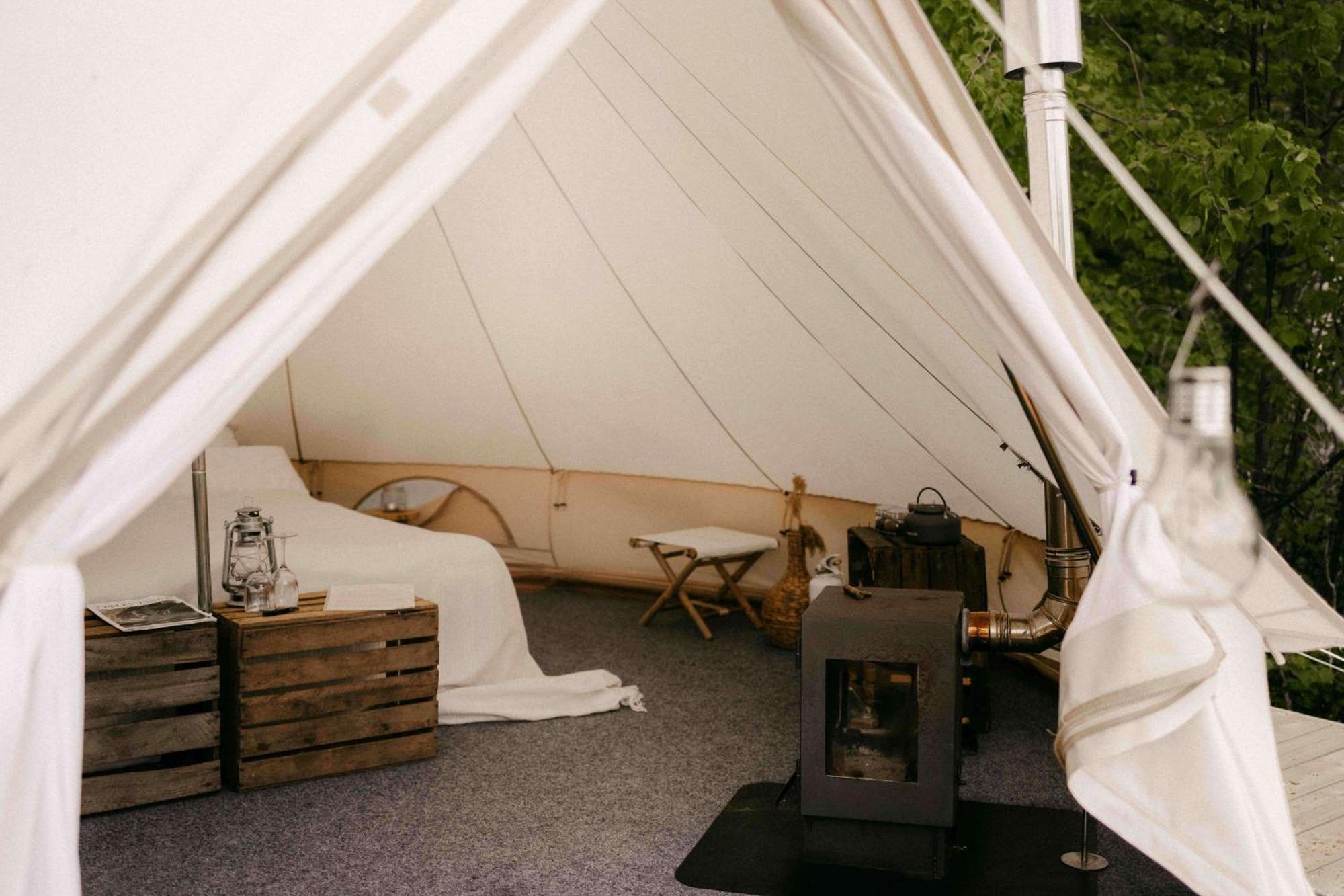 Lyxig glamping i naturreservat ink. frukost Grebbestad Eksteriør billede