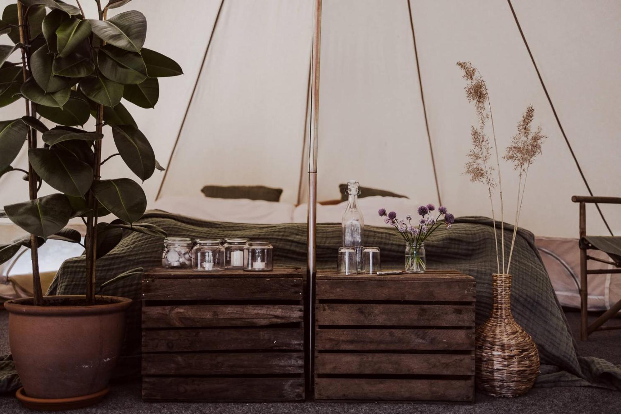 Lyxig glamping i naturreservat ink. frukost Grebbestad Eksteriør billede